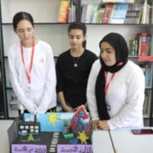 From Dreamers to Doers: a STE(A)M Journey of Hope and Resilience in Palestine 