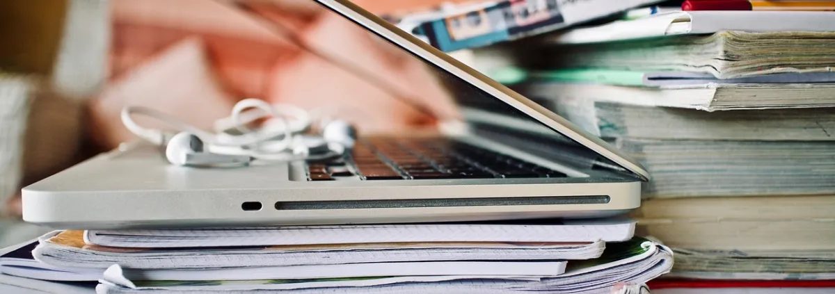 Mastering Blockchain 